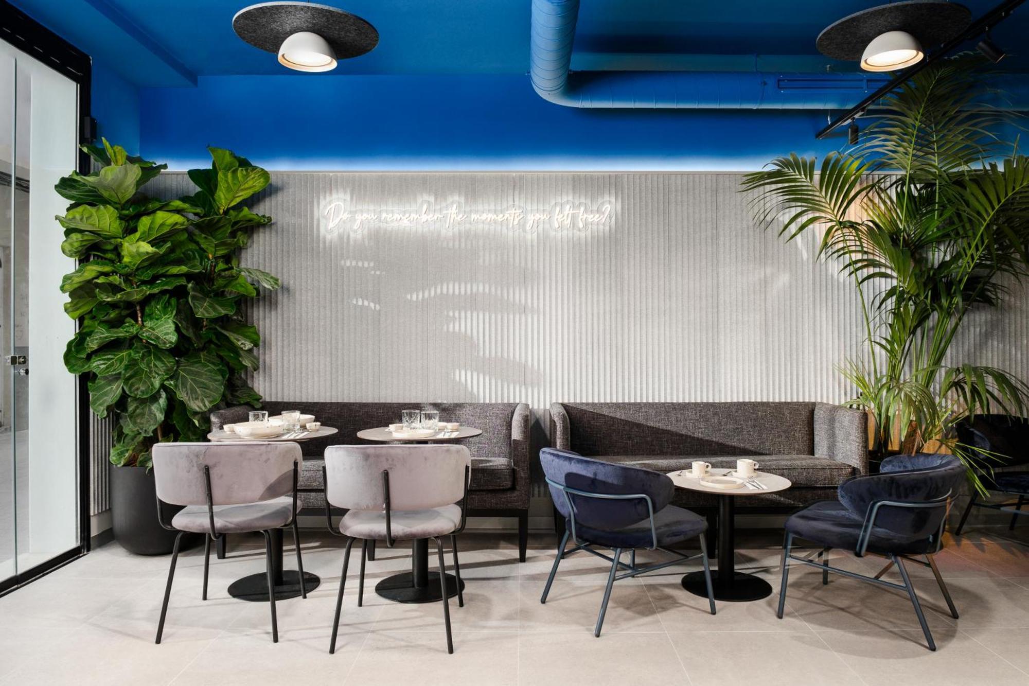 Coeo Hernan Ruiz Rooftop Pool Hostel Málaga Eksteriør bilde