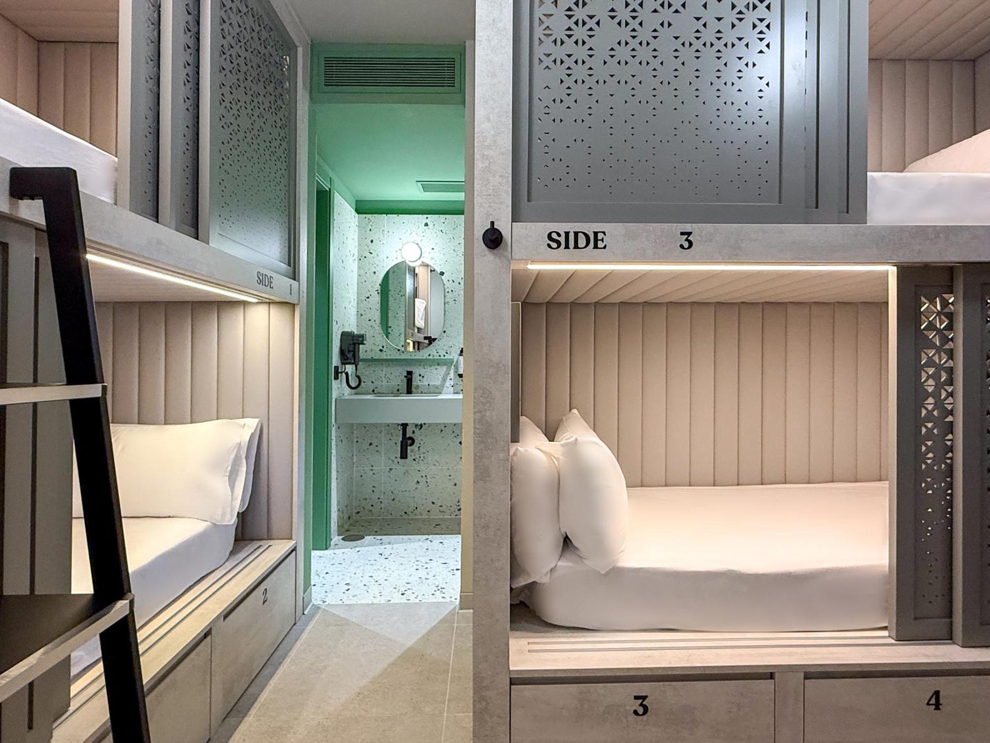 Coeo Hernan Ruiz Rooftop Pool Hostel Málaga Eksteriør bilde