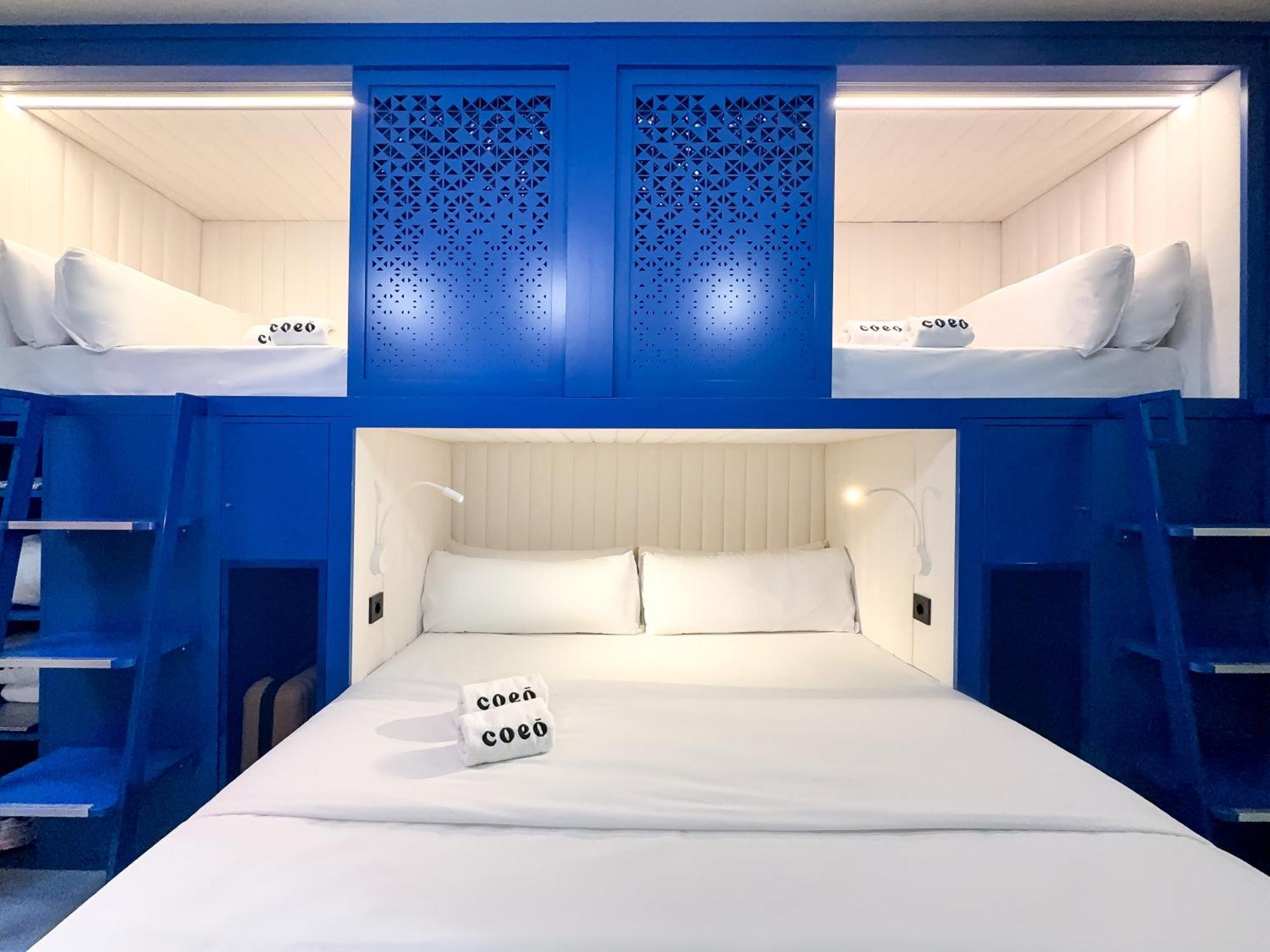 Coeo Hernan Ruiz Rooftop Pool Hostel Málaga Rom bilde